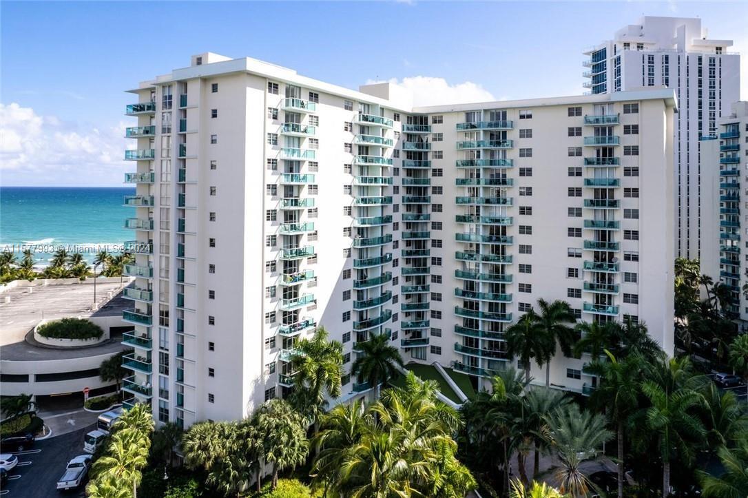 TIDES ON HOLLYWOOD BEACH - Residential