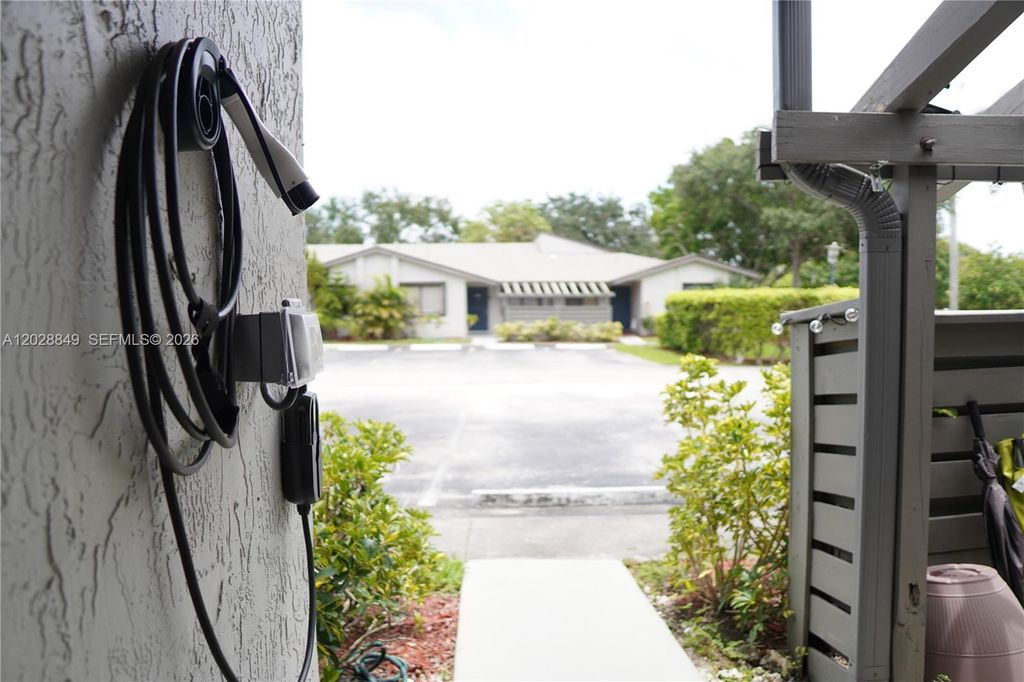 Photo of 453 Lakeview Dr #2, Weston, FL 33326 (MLS # A12028849)