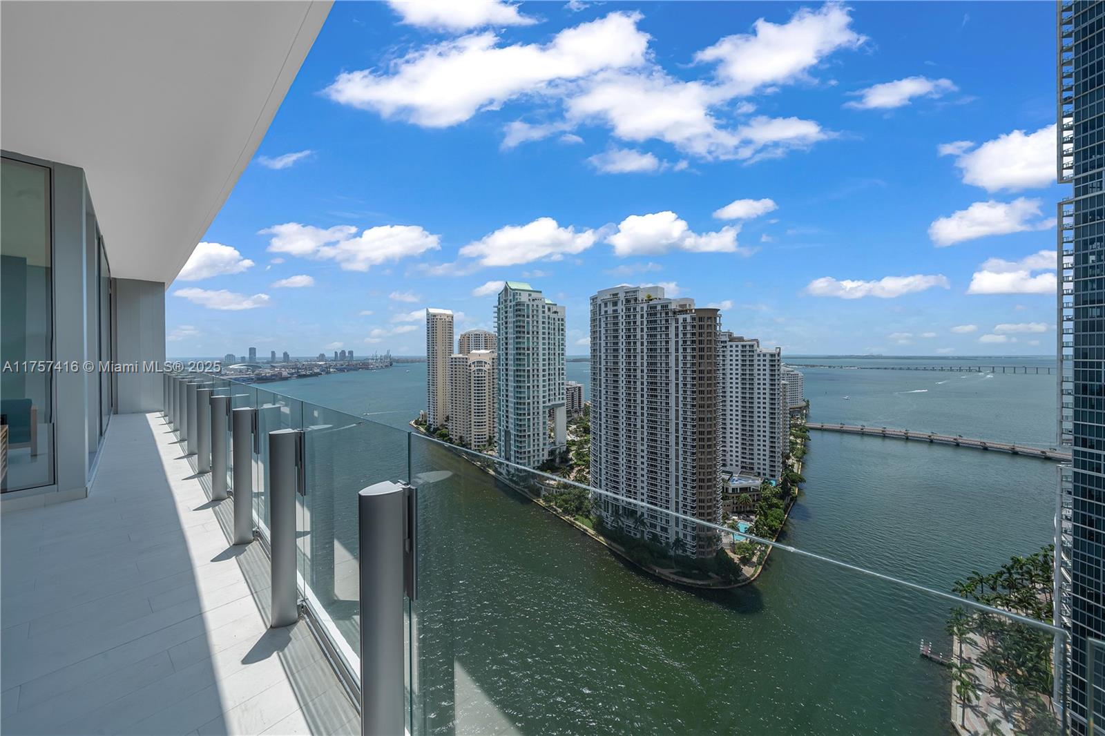 300 Biscayne Boulevard Way - Residential