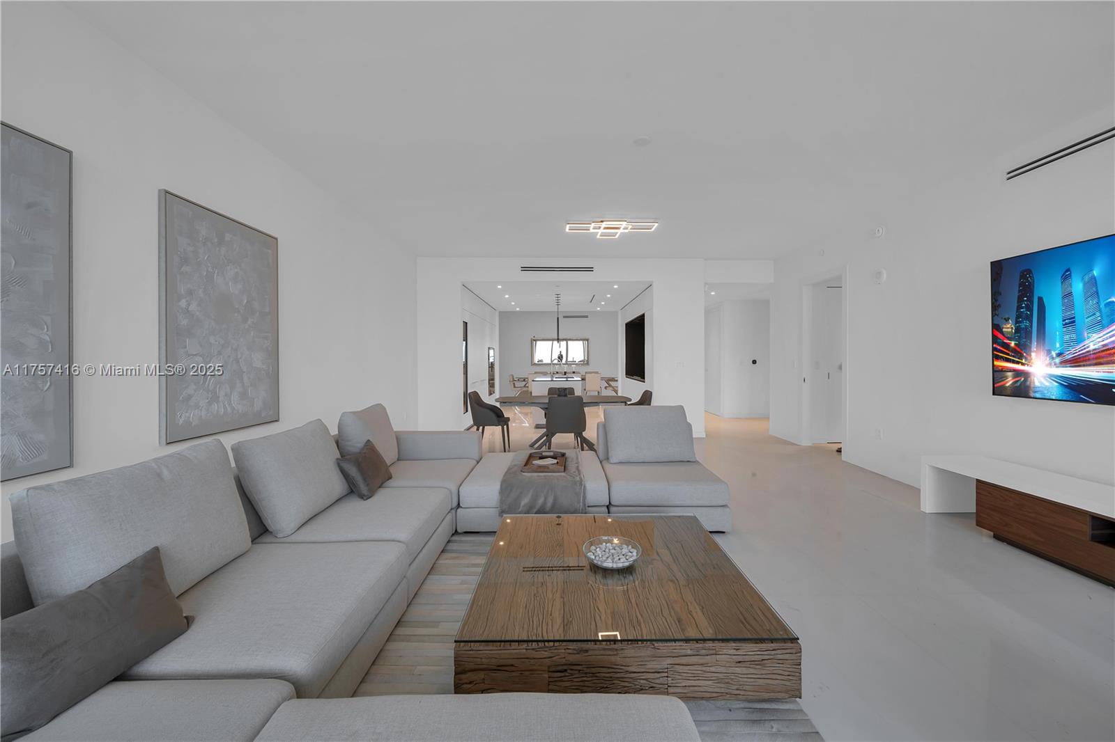 300 Biscayne Boulevard Way - Residential