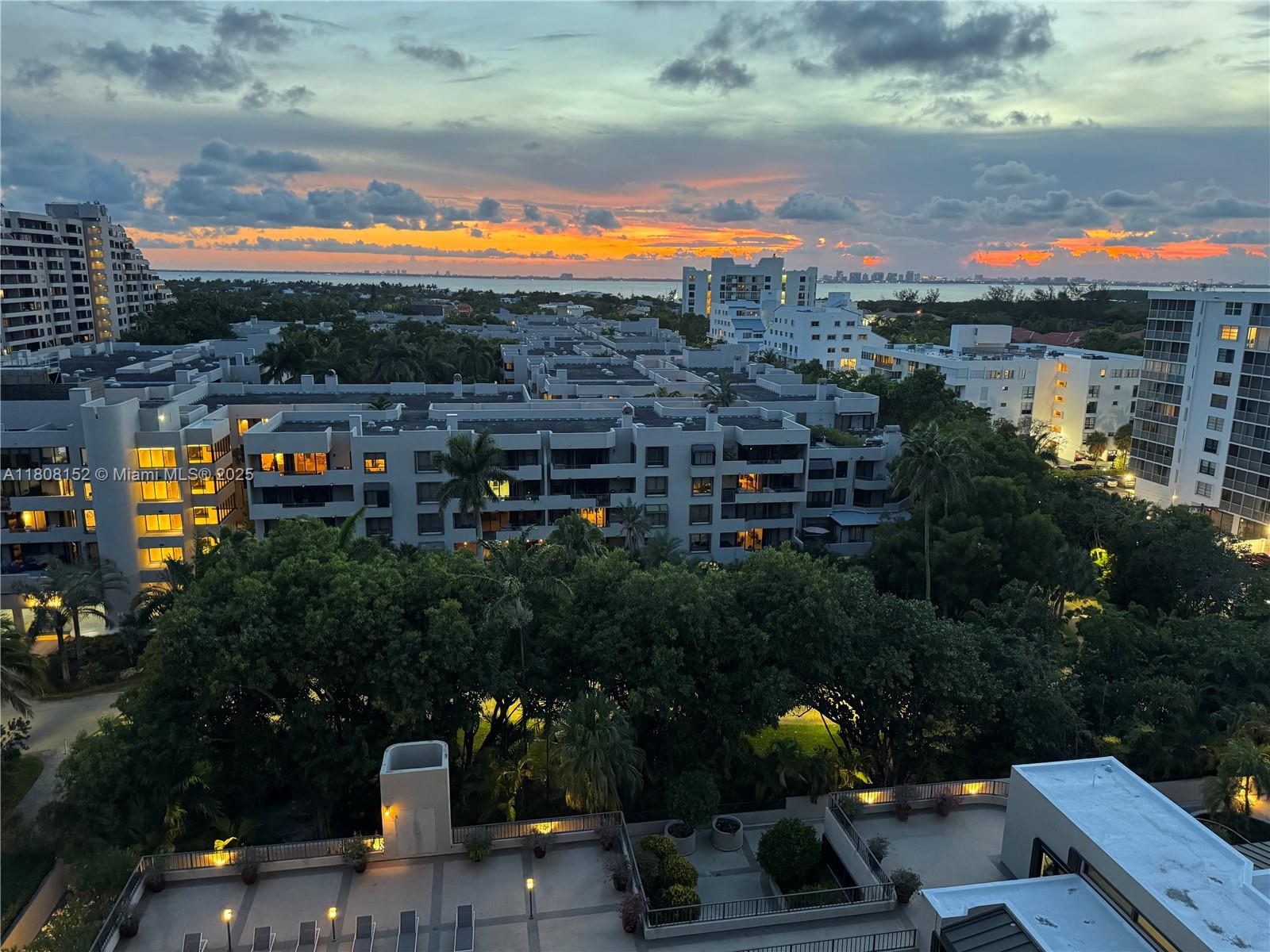 Property for Sale at 251 Crandon Blvd 904, Key Biscayne, Miami-Dade County, Florida - Bedrooms: 2 
Bathrooms: 2  - $1,250,000