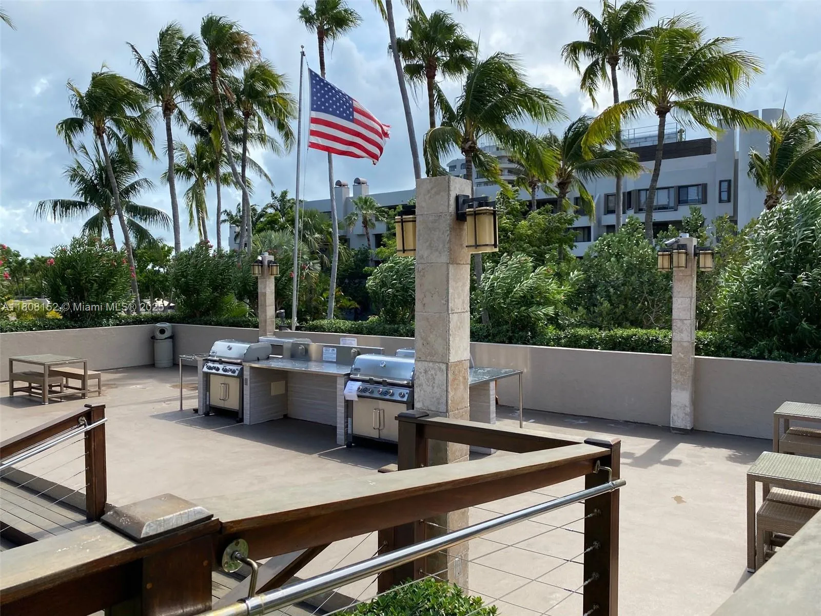 Key Biscayne, Florida 33149, United States, 2 Bedrooms Bedrooms, ,2 BathroomsBathrooms,Residential,Active,137533