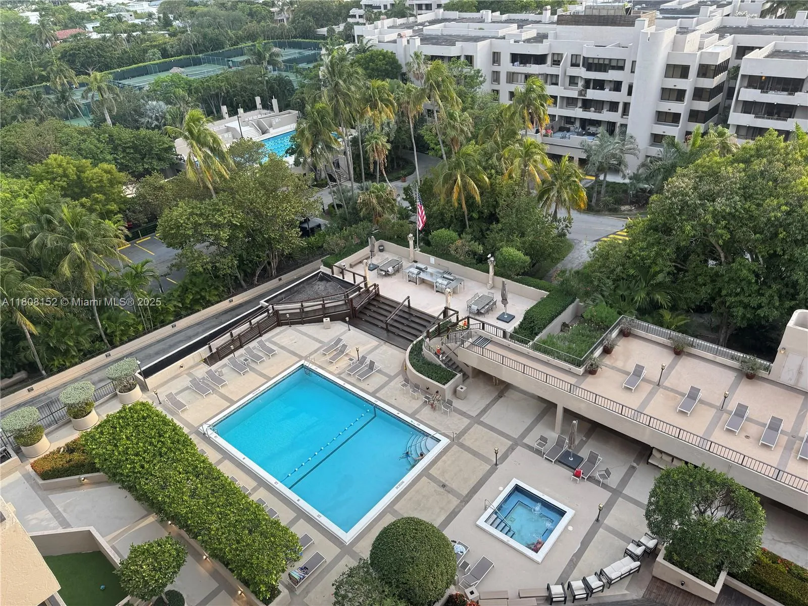 Key Biscayne, Florida 33149, United States, 2 Bedrooms Bedrooms, ,2 BathroomsBathrooms,Residential,Active,137533