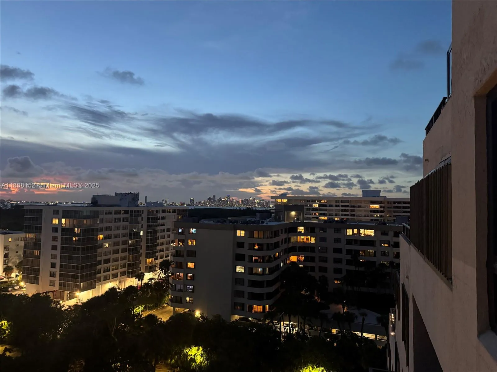 Key Biscayne, Florida 33149, United States, 2 Bedrooms Bedrooms, ,2 BathroomsBathrooms,Residential,Active,137533