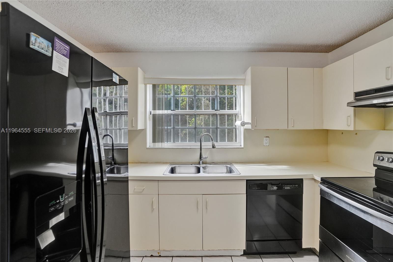 J G HEADS FARMS SUB - Land