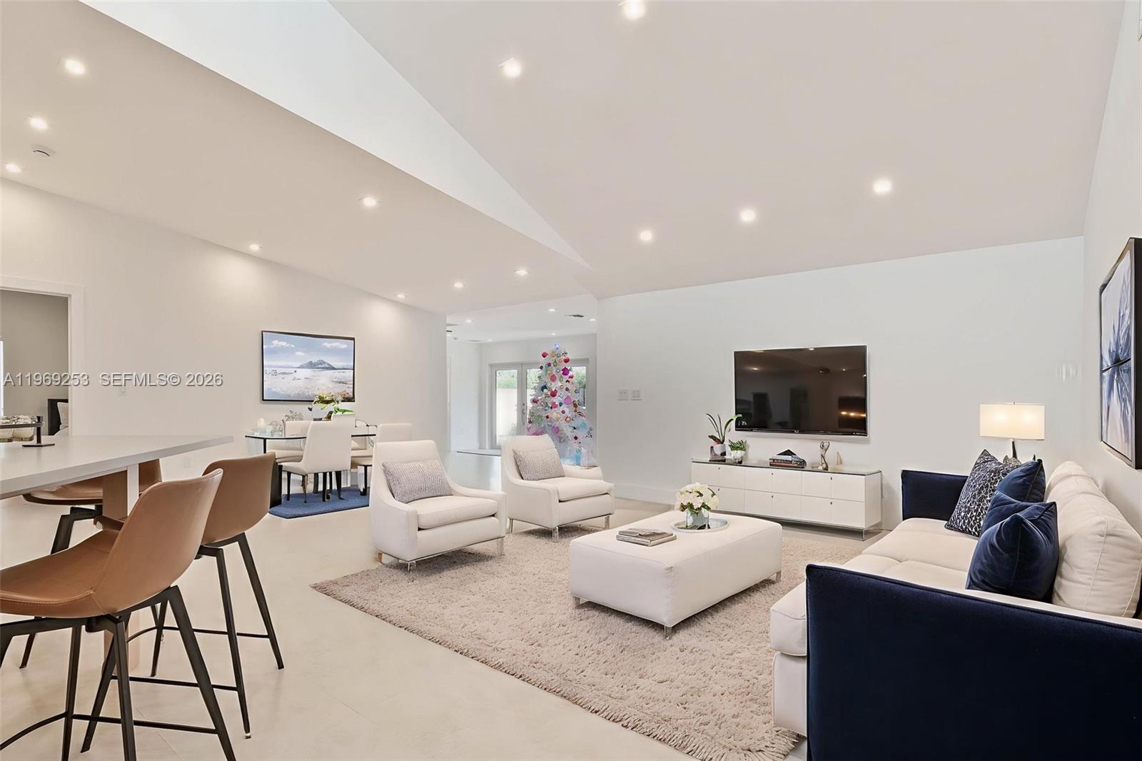 BRIAR LAKE - Residential Lease