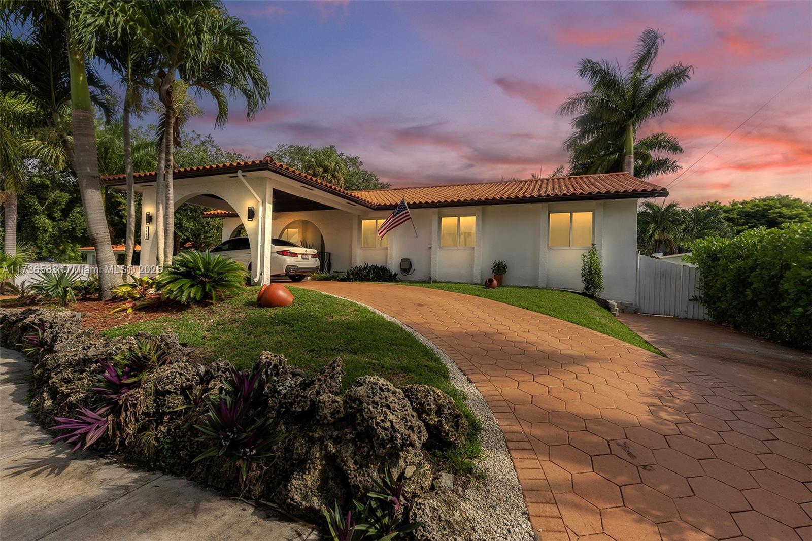 Property for Sale at 9991 Sw 32nd St, Miami, Broward County, Florida - Bedrooms: 5 
Bathrooms: 4  - $1,199,000