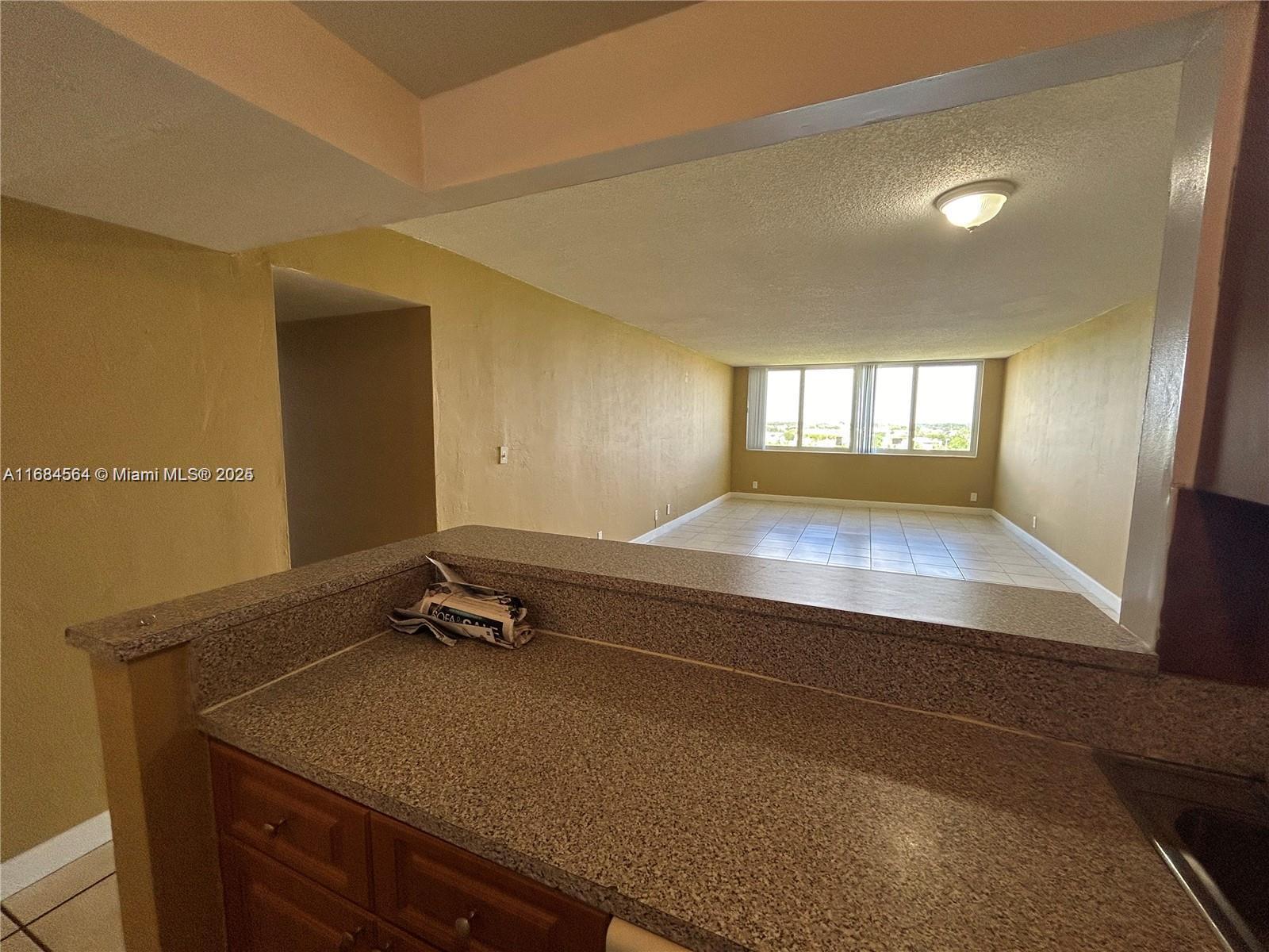 DADELAND PLACE CONDO - Residential Lease