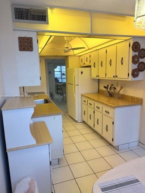 WINSTON TOWERS 500 CONDO - Residential