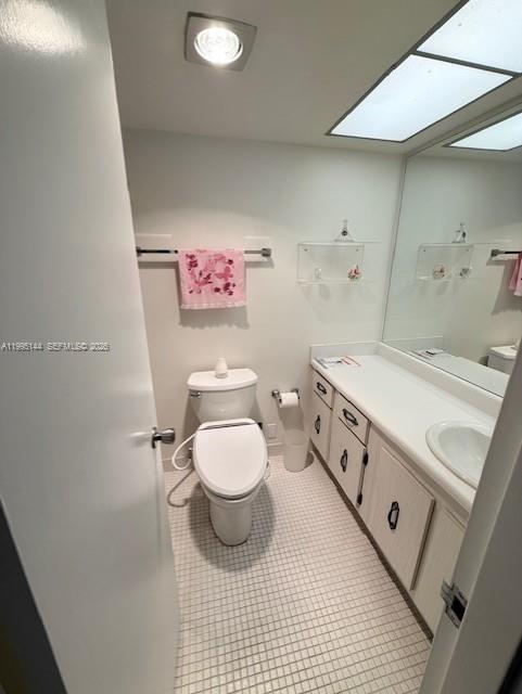 WINSTON TOWERS 500 CONDO - Residential