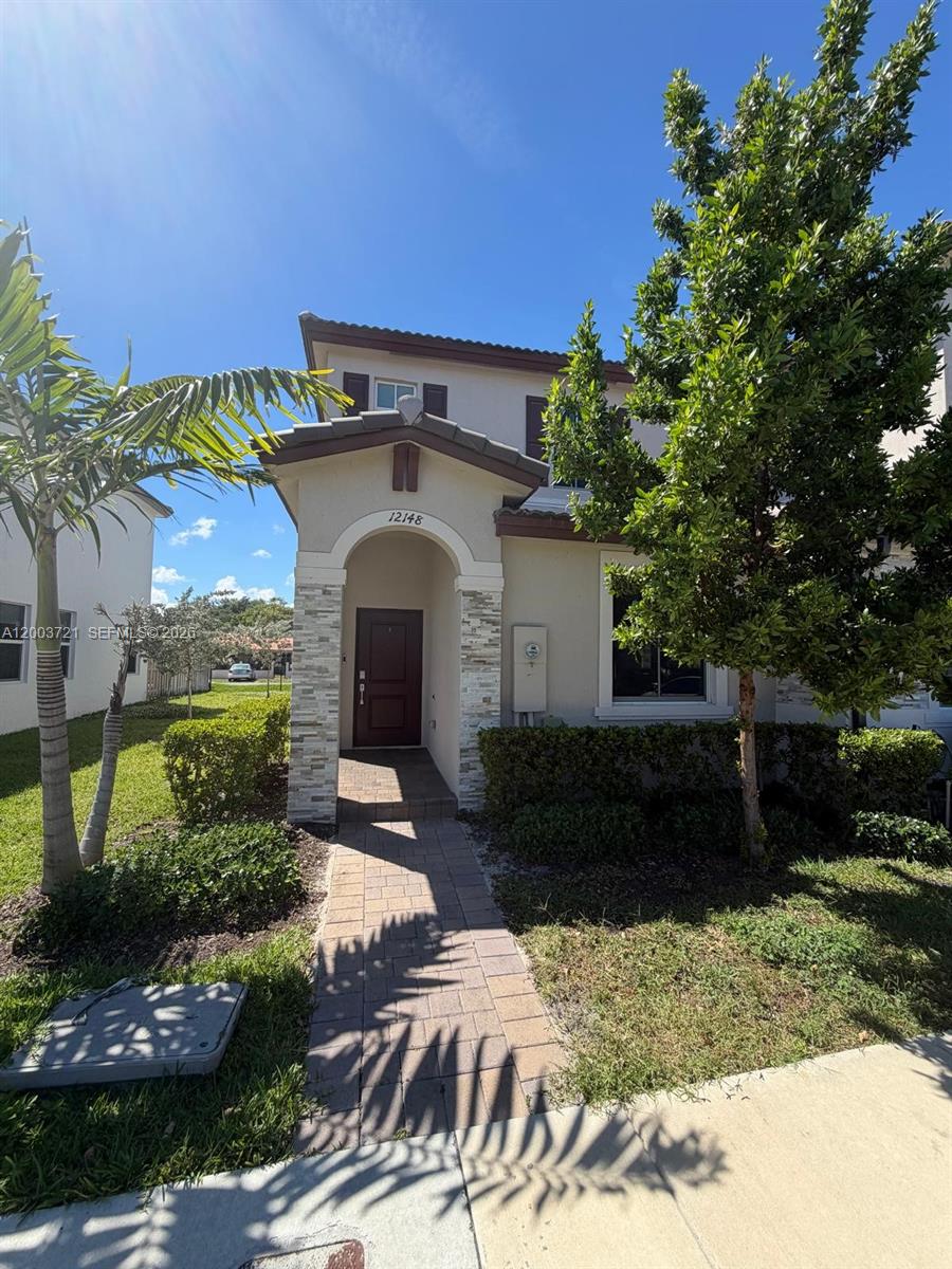 WESTVIEW - Residential Lease
