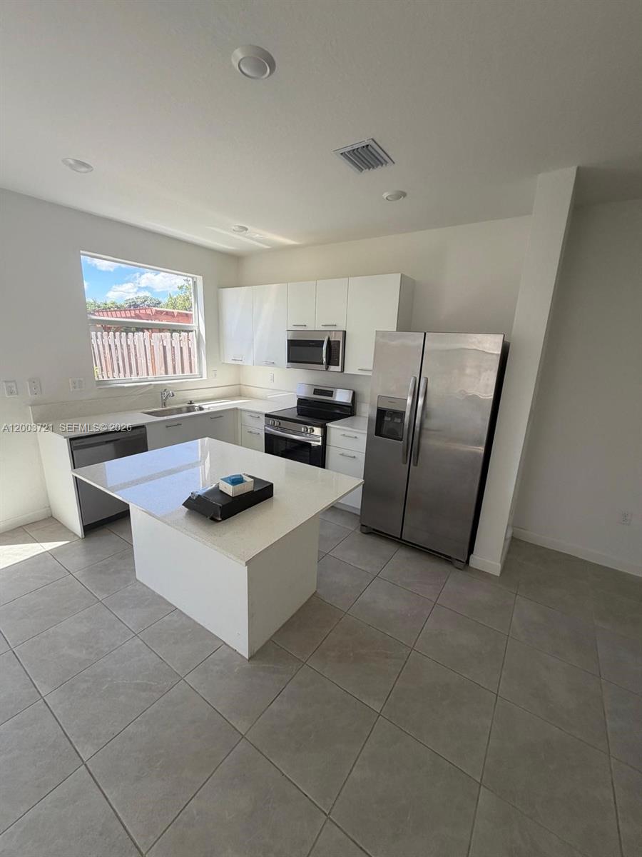 WESTVIEW - Residential Lease