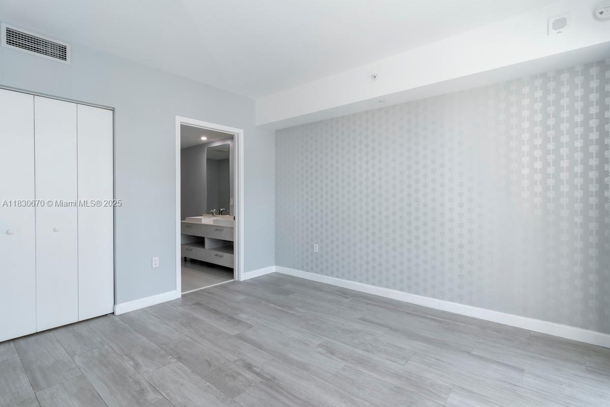 BRICKELL HEIGHTS EAST CON - Residential