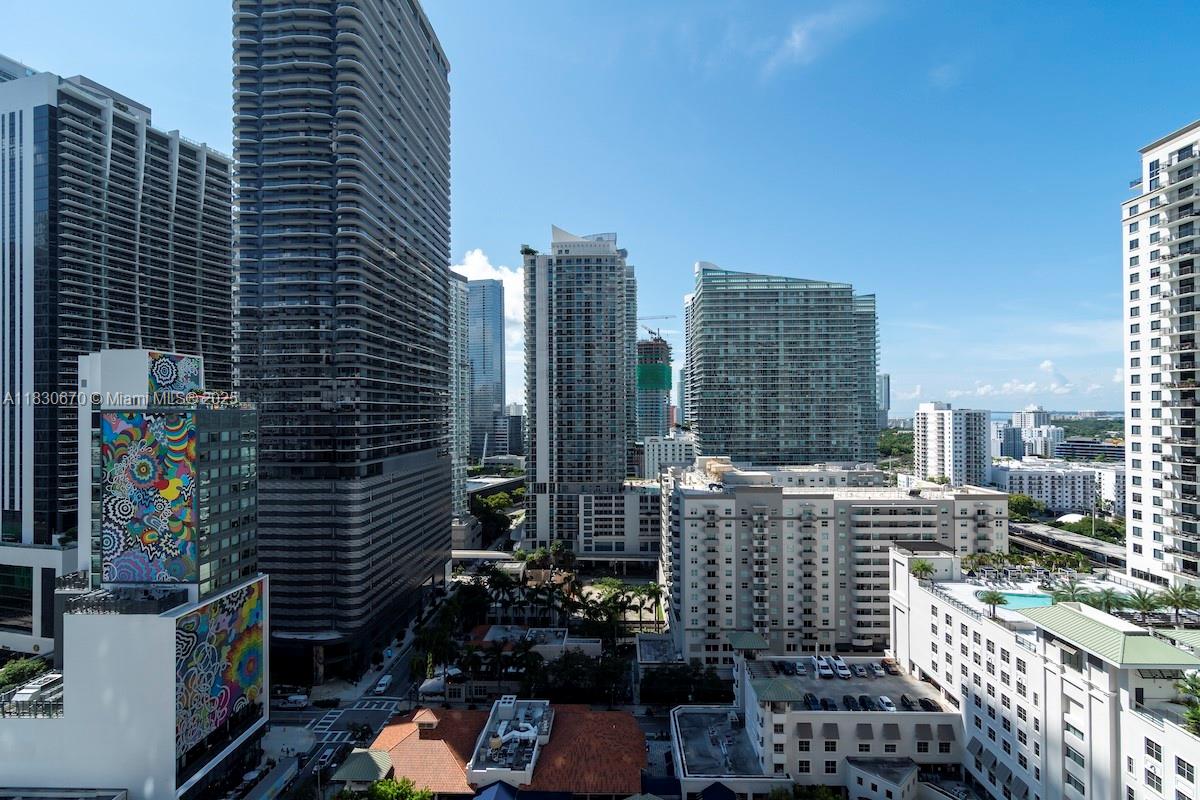 BRICKELL HEIGHTS EAST CON - Residential