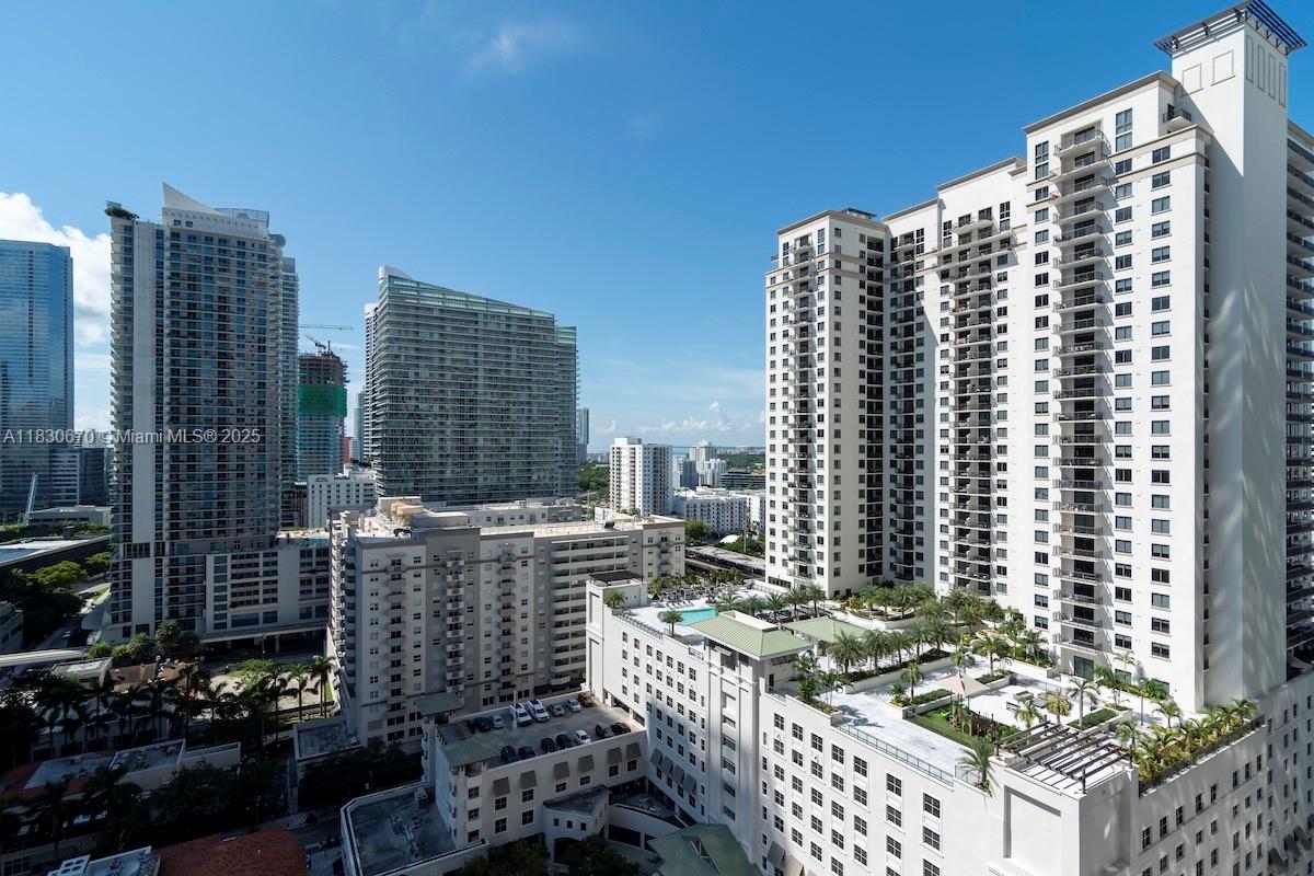 BRICKELL HEIGHTS EAST CON - Residential