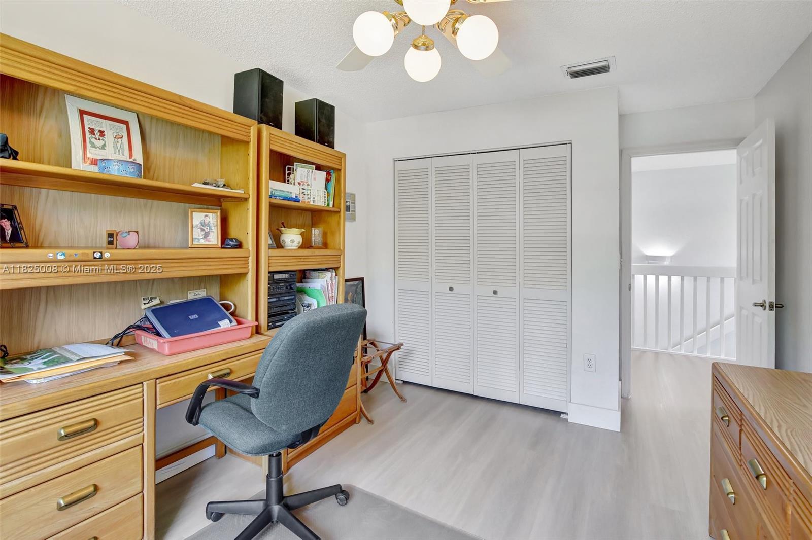 SAWGRASS PLANTATION - Residential