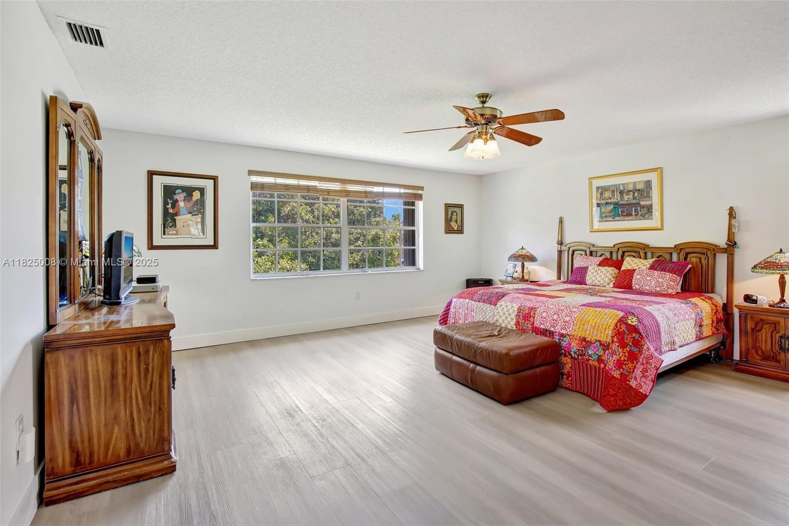 SAWGRASS PLANTATION - Residential