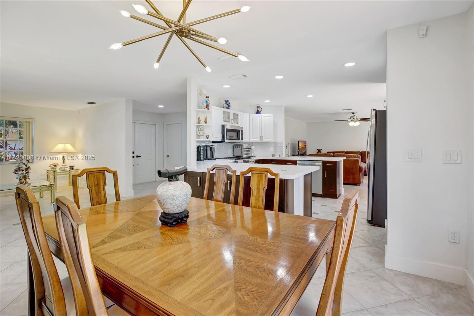 SAWGRASS PLANTATION - Residential