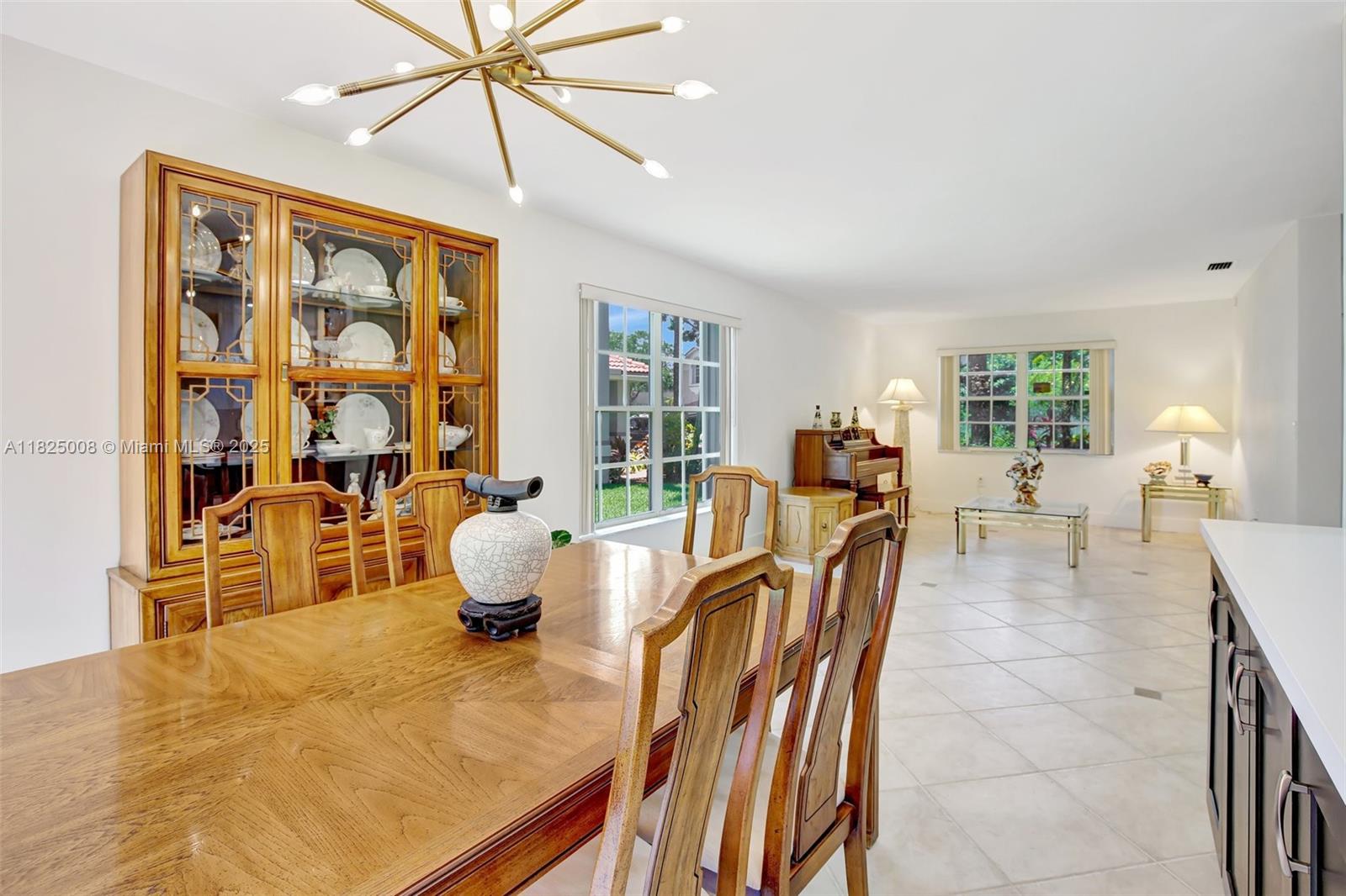 SAWGRASS PLANTATION - Residential