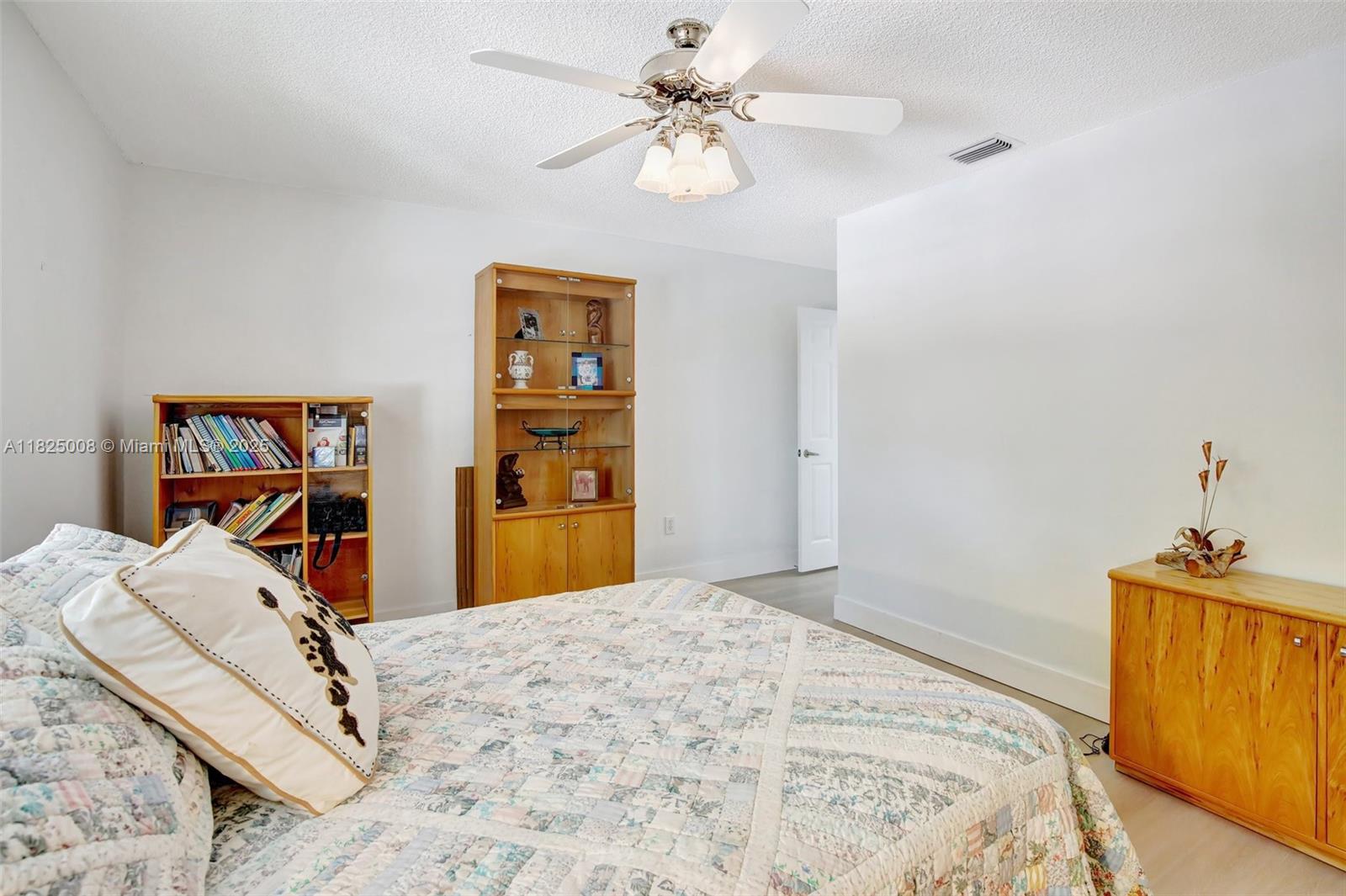 SAWGRASS PLANTATION - Residential