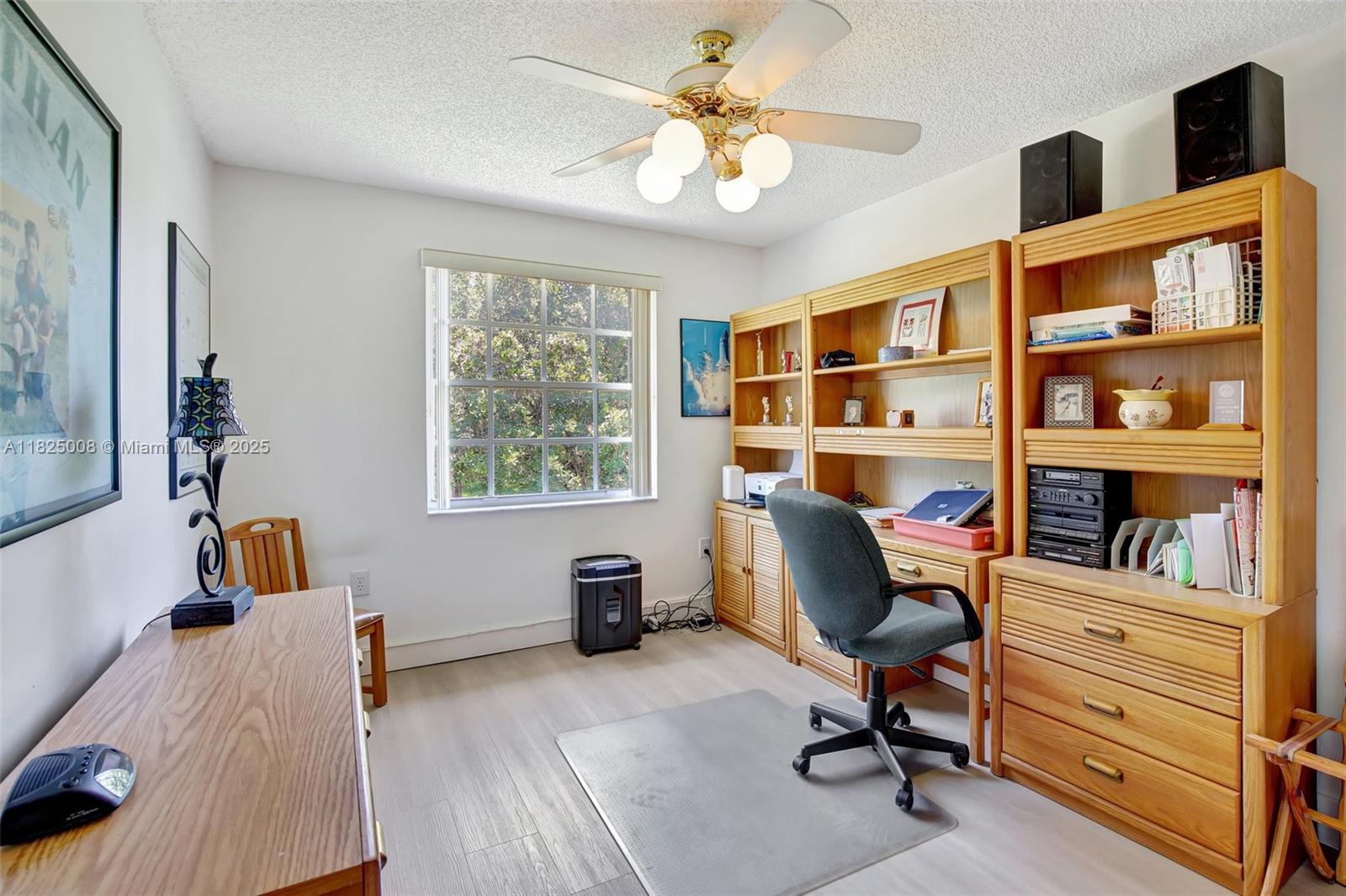 SAWGRASS PLANTATION - Residential