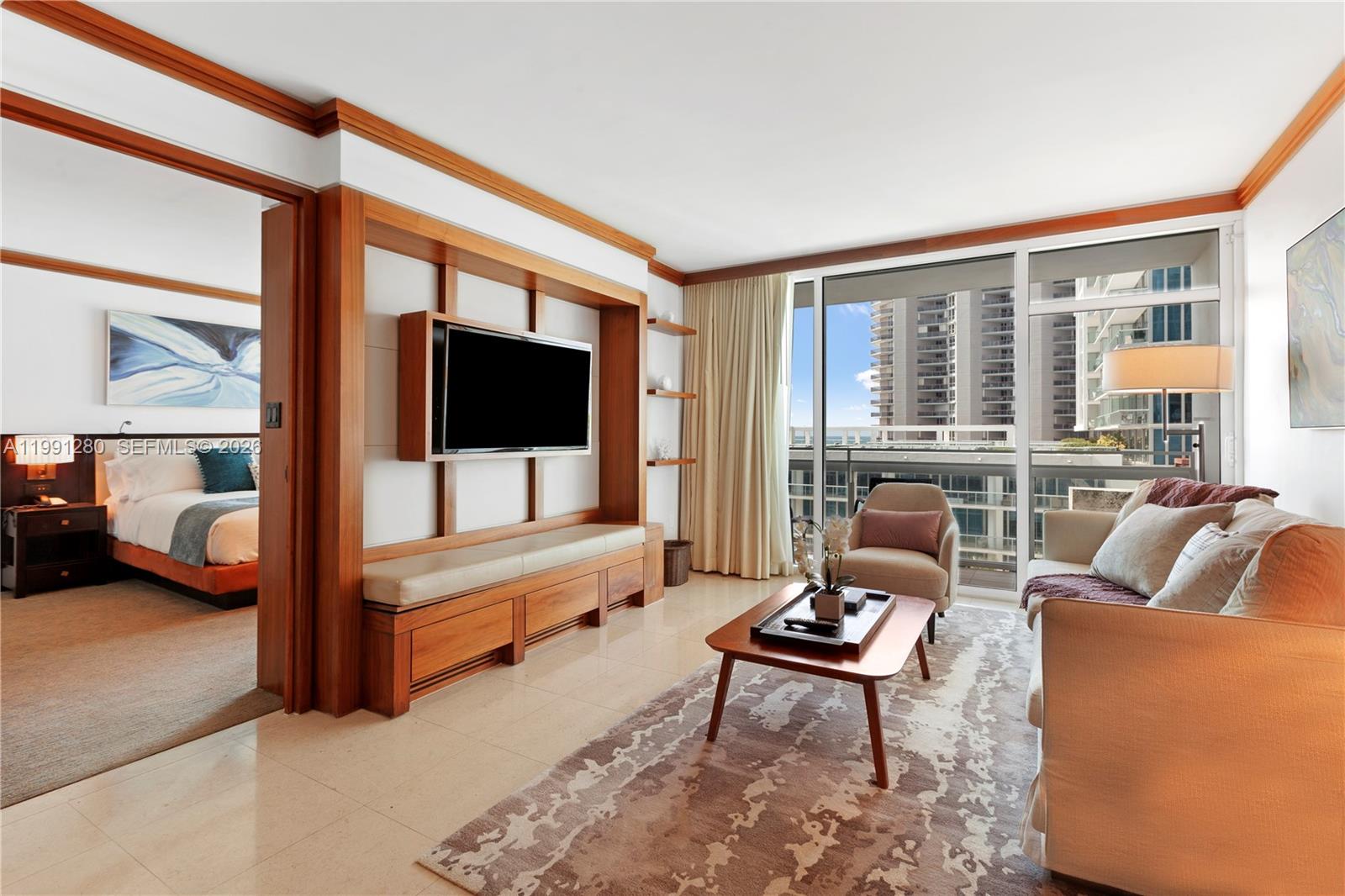 6801 Collins Ave 711 Door # 710