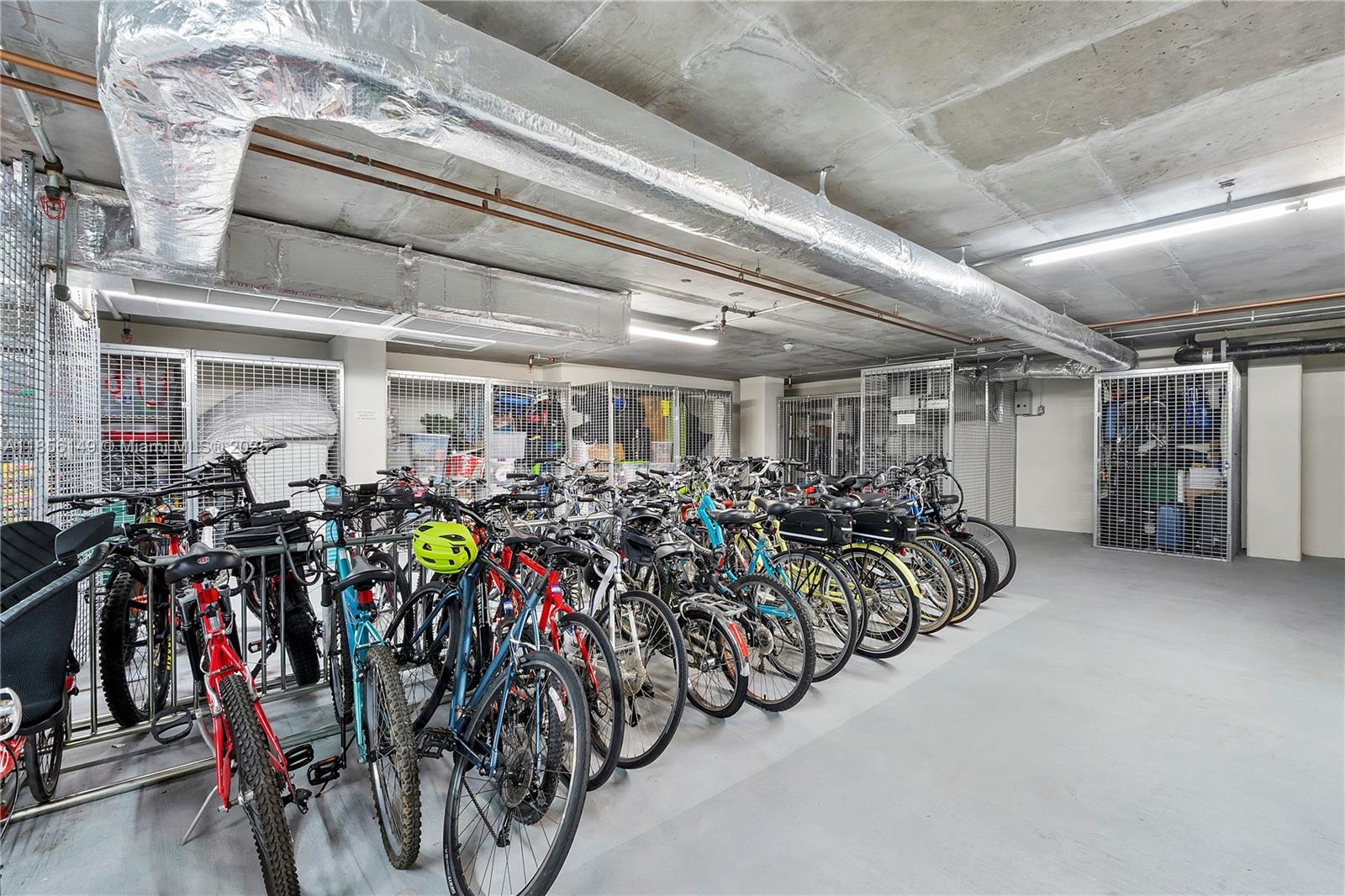 PORT CONDOMINIUM - Residential