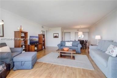 ARLEN HOUSE EAST CONDO - Residential