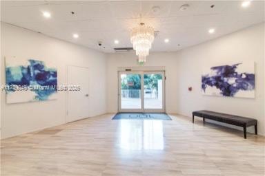 ARLEN HOUSE EAST CONDO - Residential