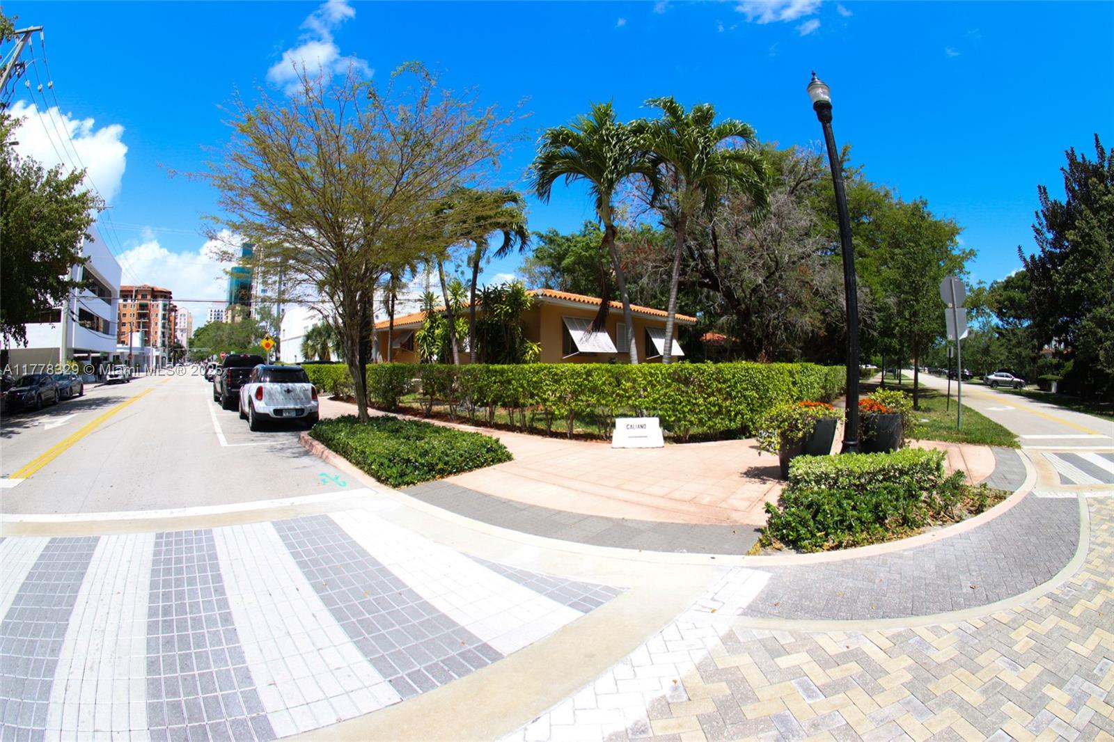 CORAL GABLES CRAFTS SEC - Residential