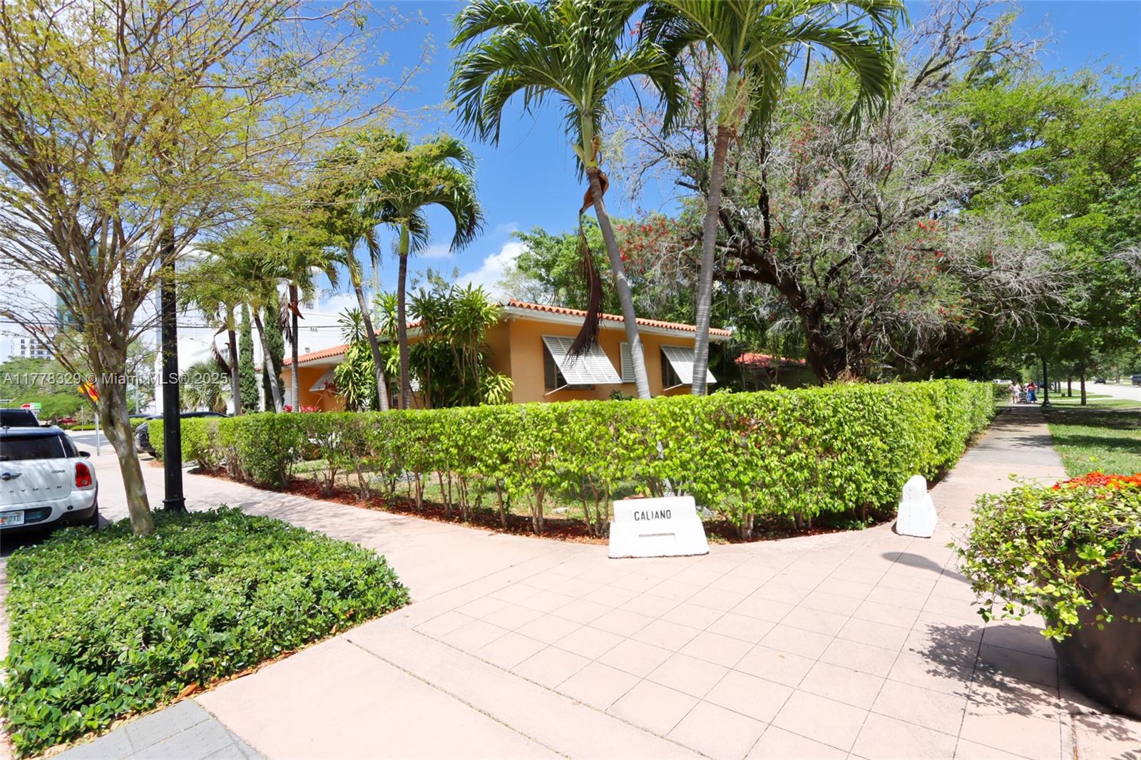CORAL GABLES CRAFTS SEC - Residential