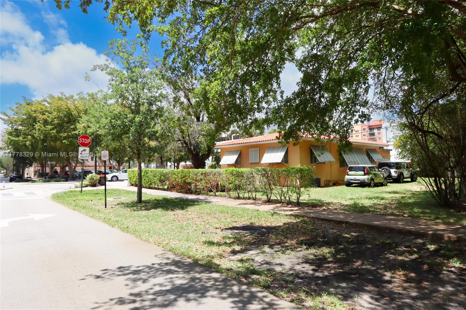 CORAL GABLES CRAFTS SEC - Residential