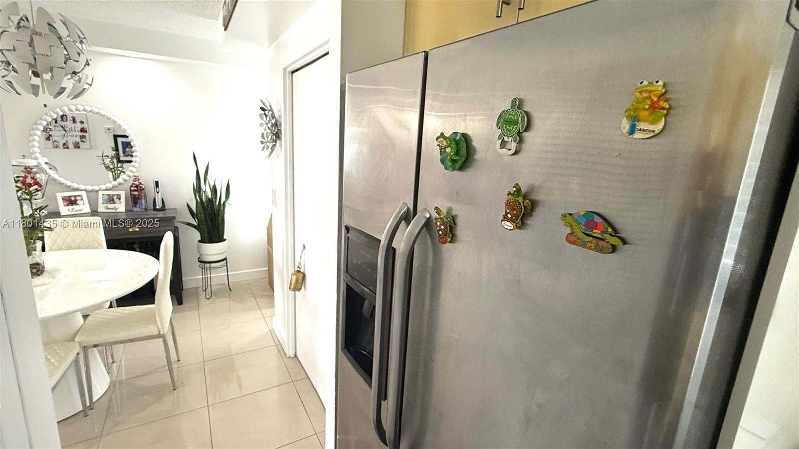 YACHT CLUB CONDO (THE) - Residential