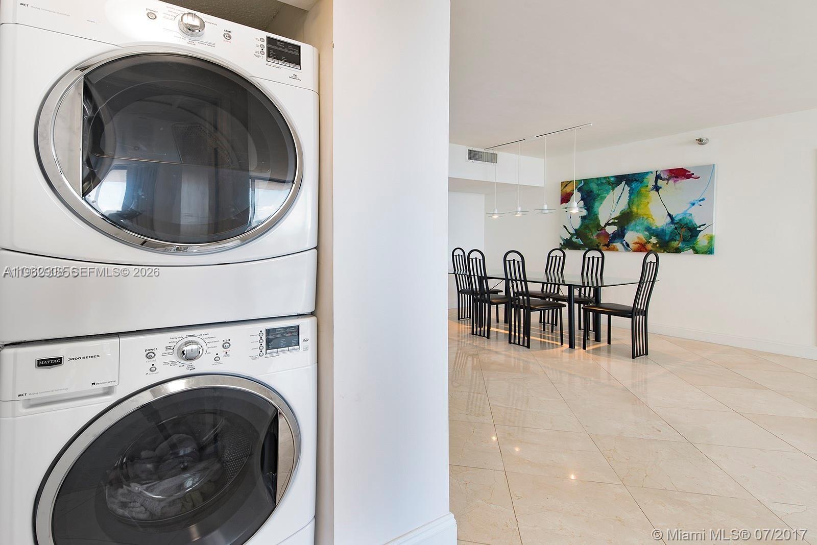 WATERVIEW CONDO - Residential Lease