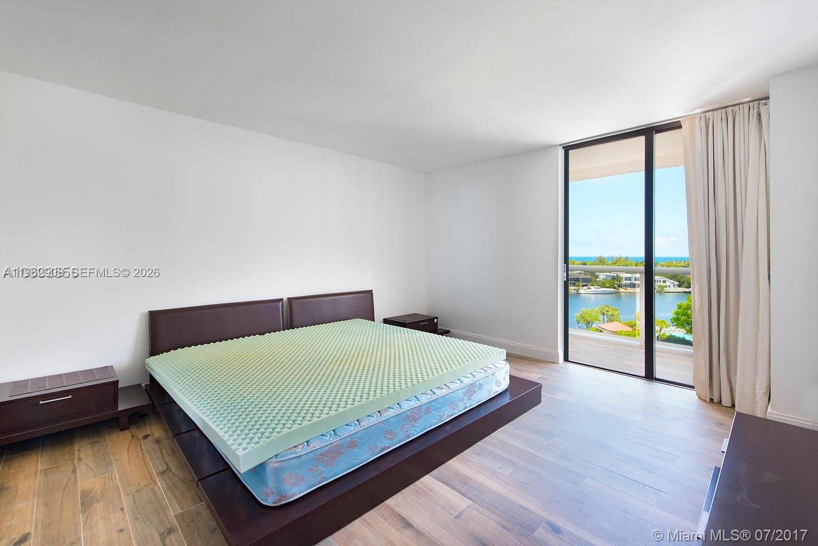 WATERVIEW CONDO - Residential Lease