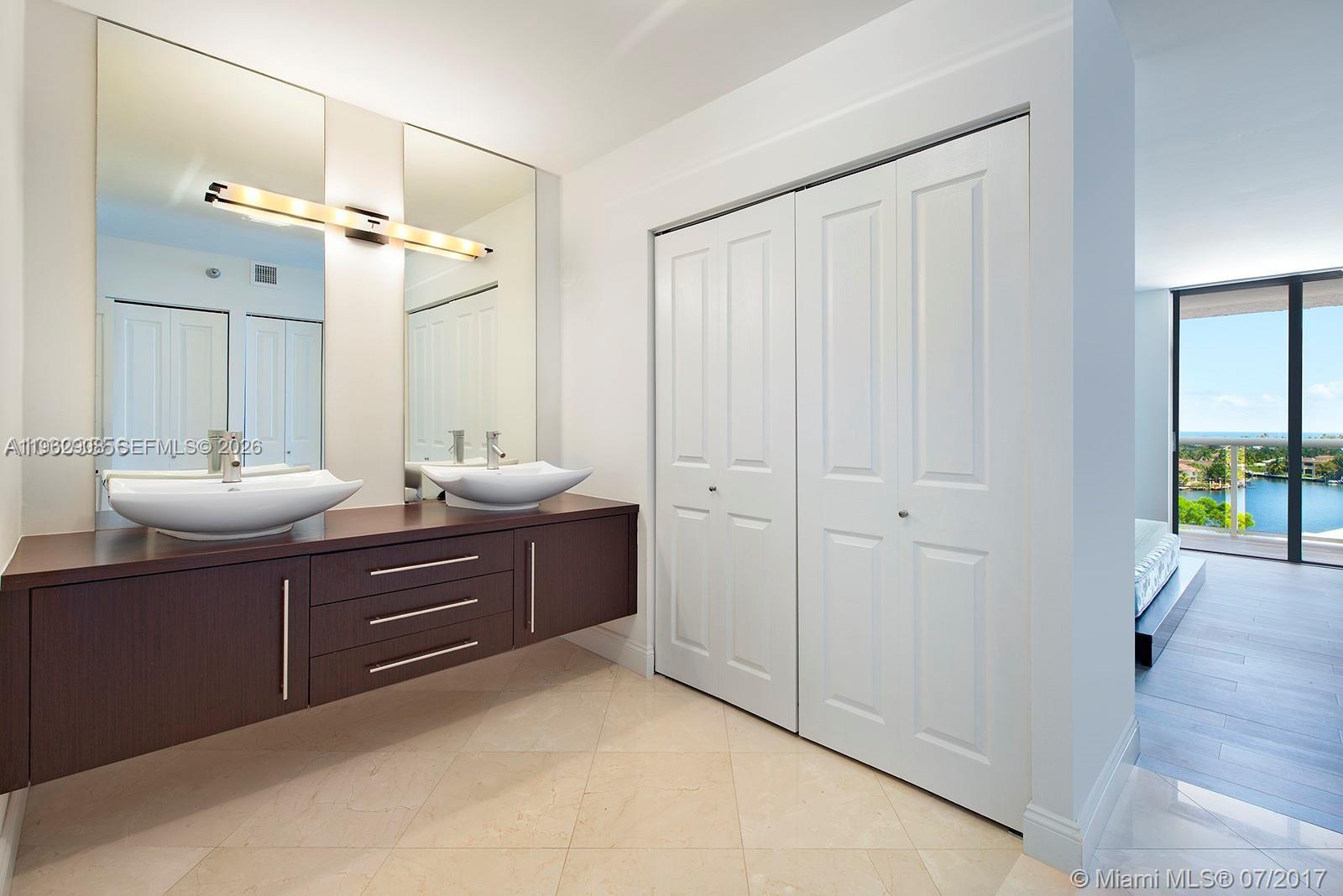 WATERVIEW CONDO - Residential Lease