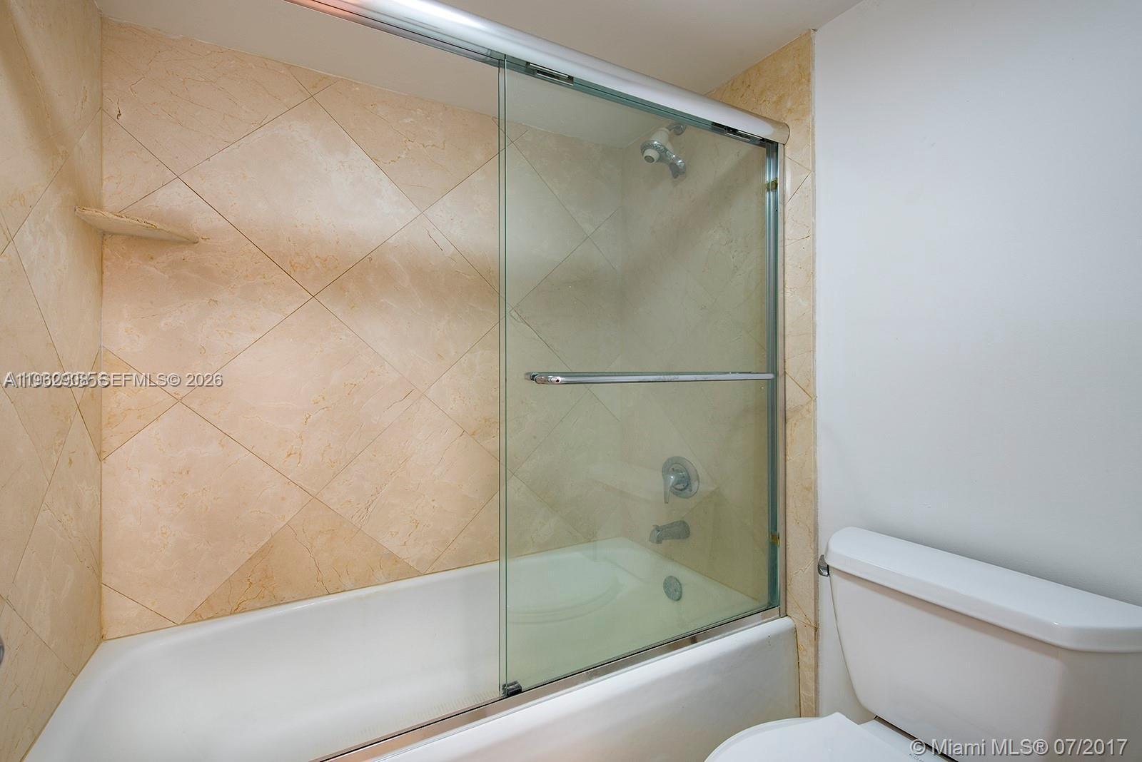 WATERVIEW CONDO - Residential Lease