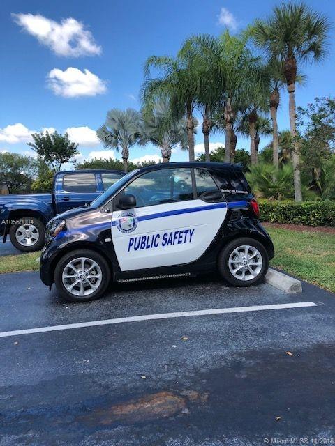 DEERWOOD VILLAS SEC 1 - Residential