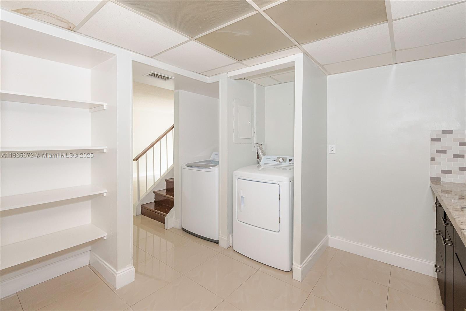 SNAPPER VILLAGE CONDO PHA - Residential