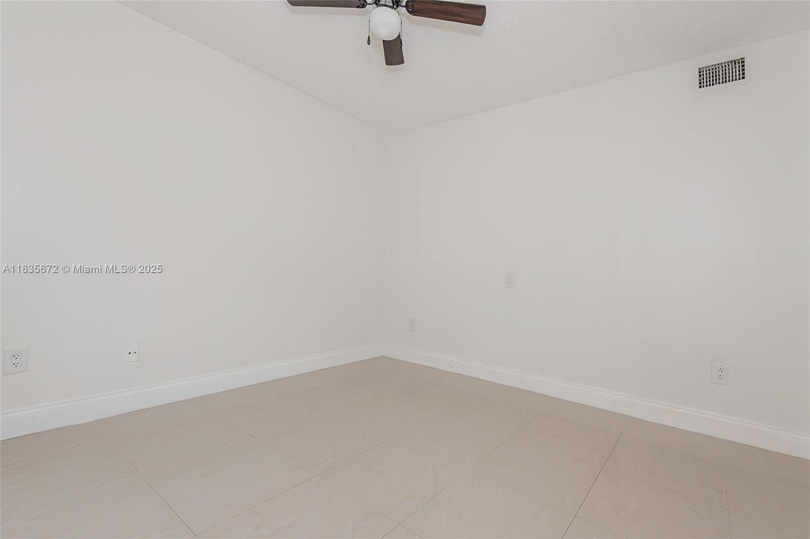 SNAPPER VILLAGE CONDO PHA - Residential