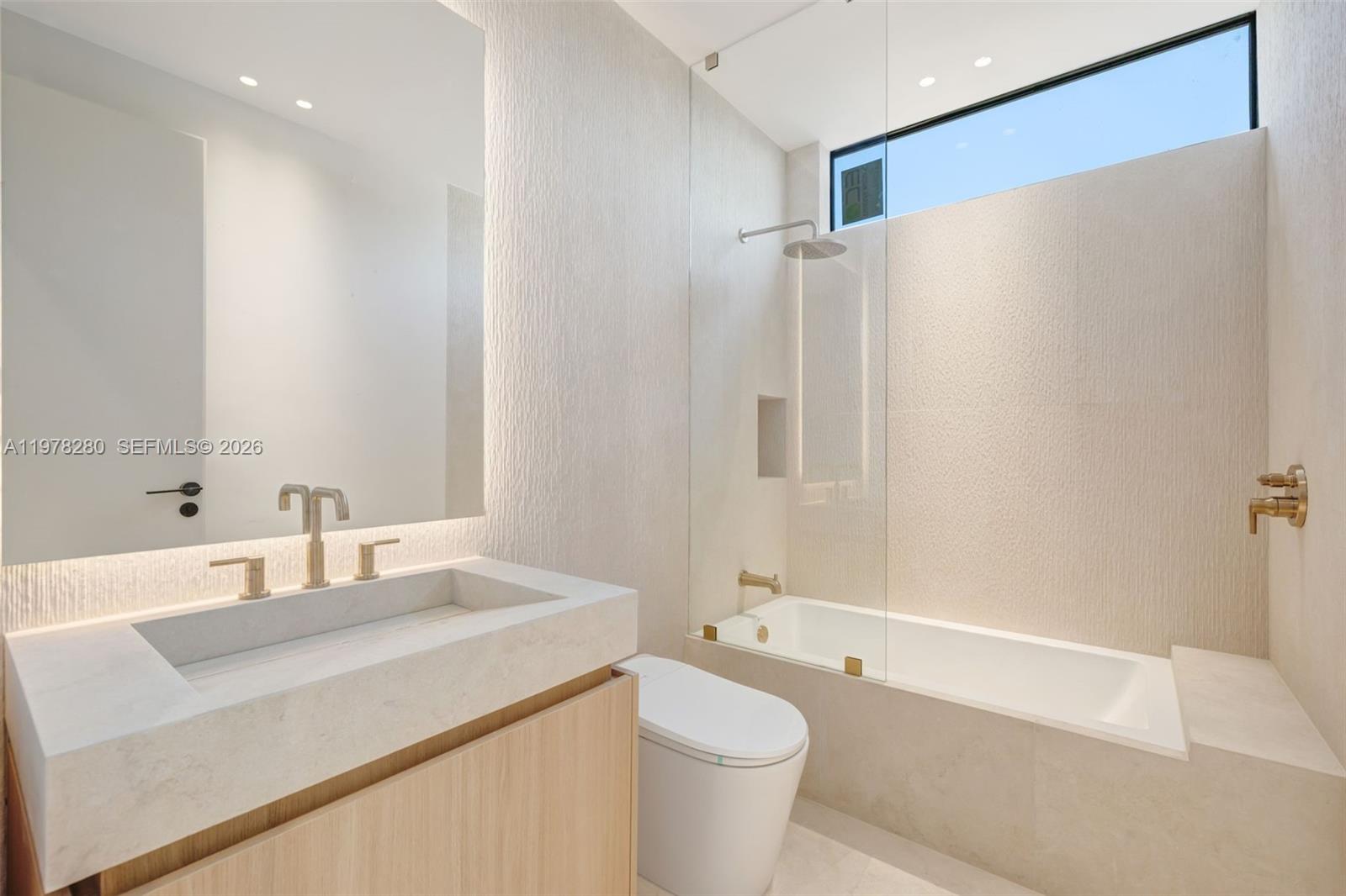 FROW HOMESTEAD - Residential