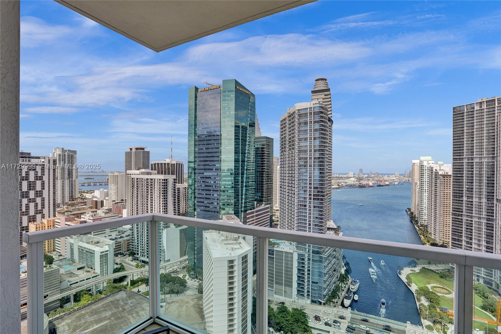 Rental Property at 31 Se 5th St 4112, Miami, Broward County, Florida - Bedrooms: 3 
Bathrooms: 3  - $5,750 MO.