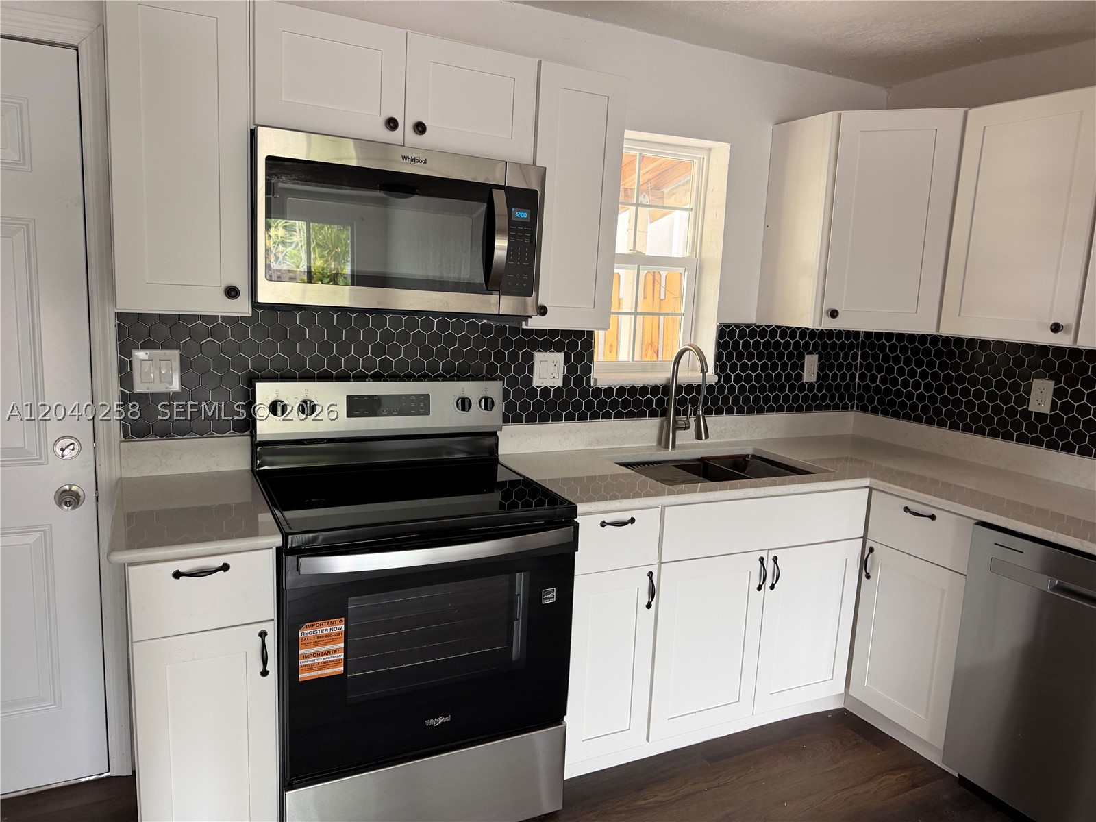 1450 NE 151st St 101