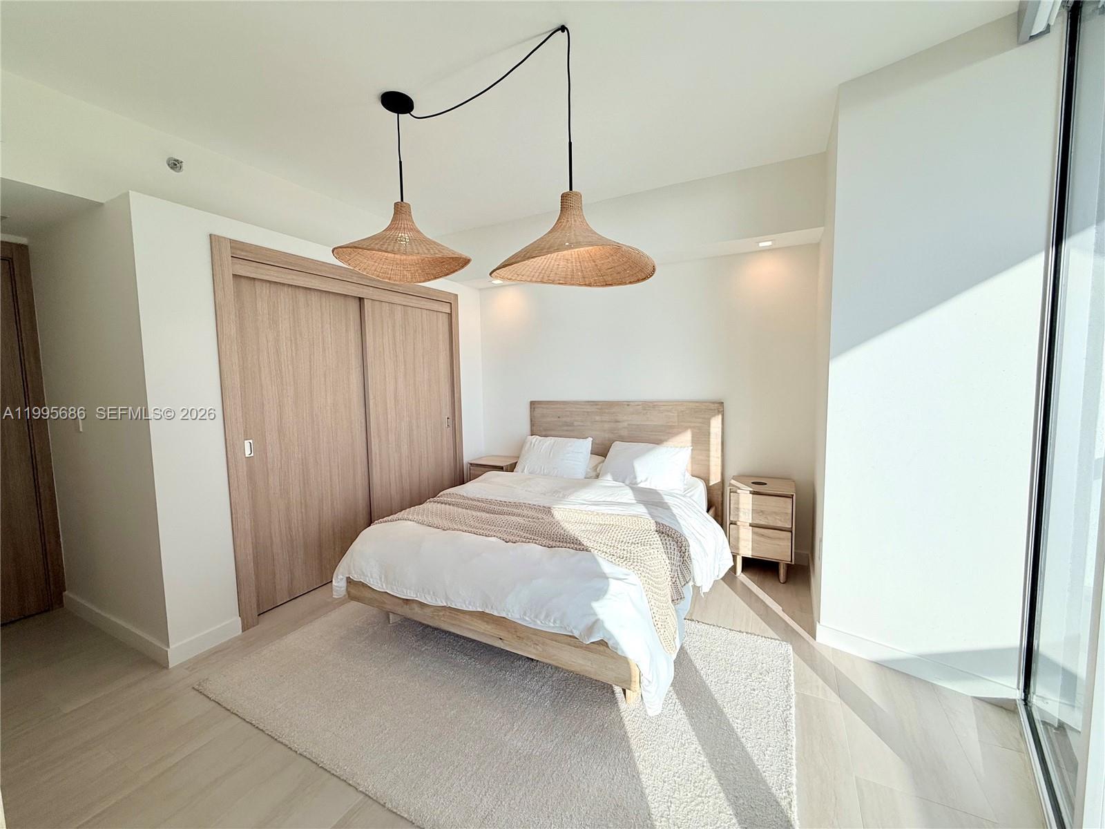 ICON BRICKELL NO TWO - Residential