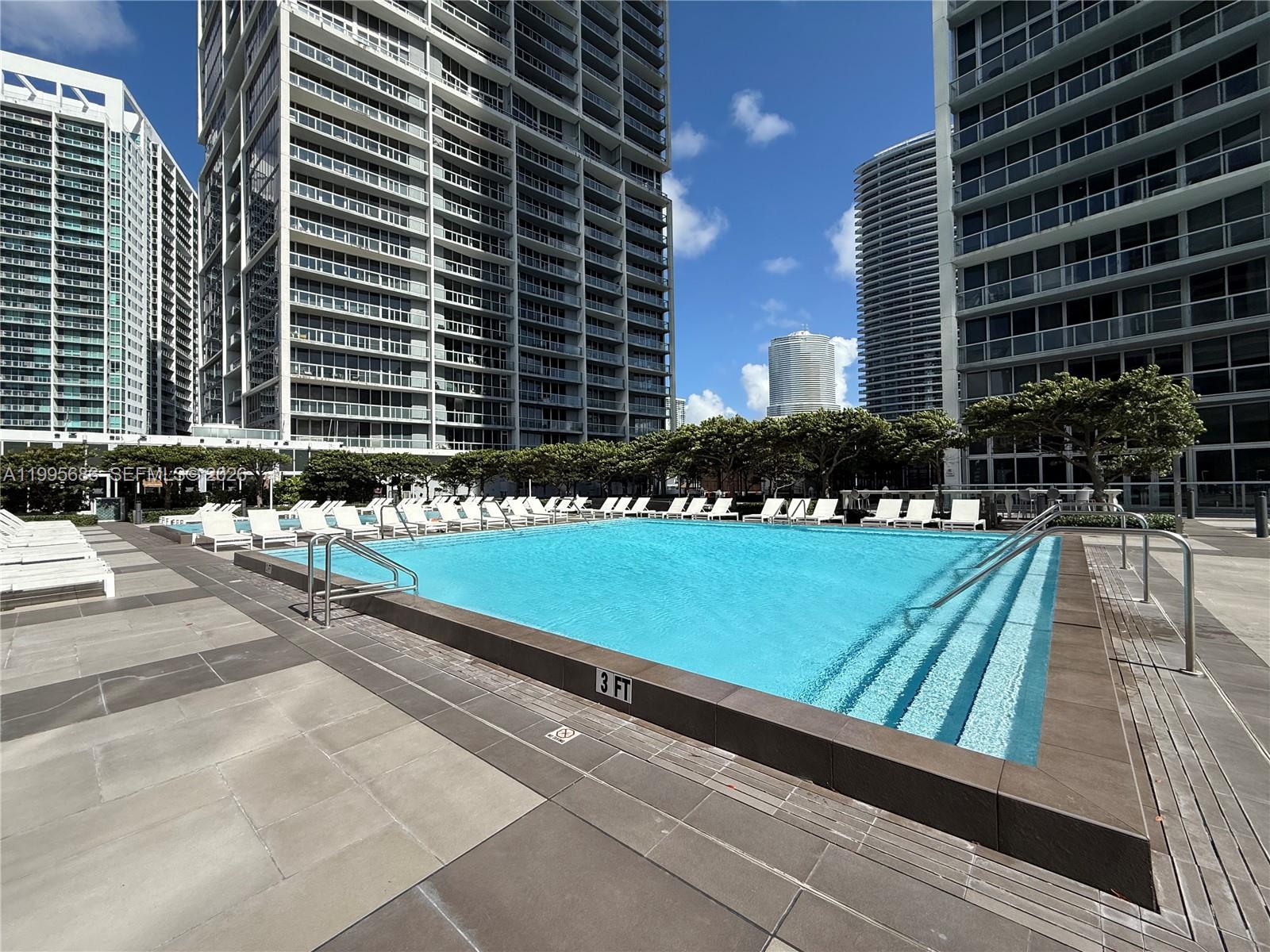 ICON BRICKELL NO TWO - Residential