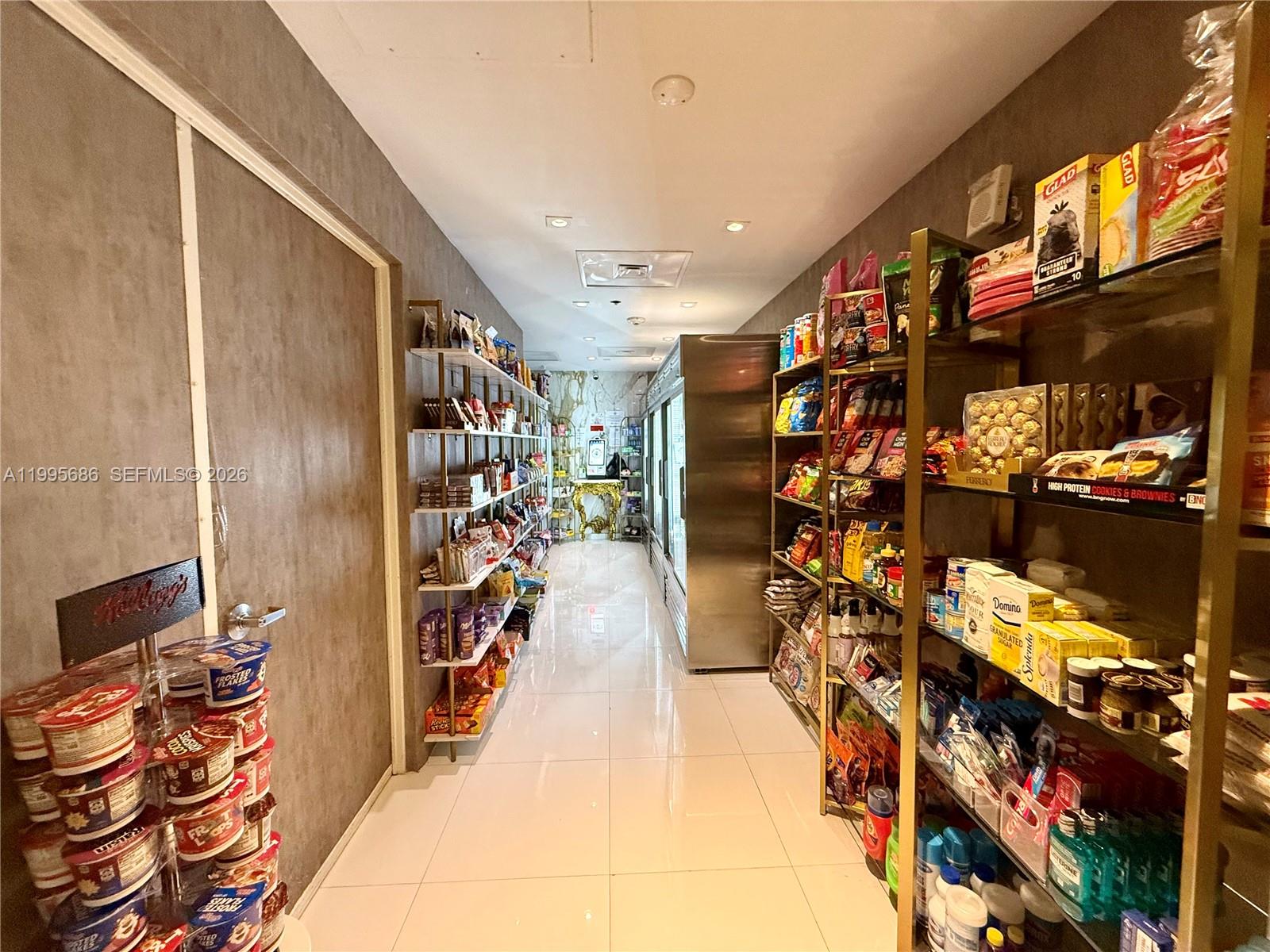 ICON BRICKELL NO TWO - Residential