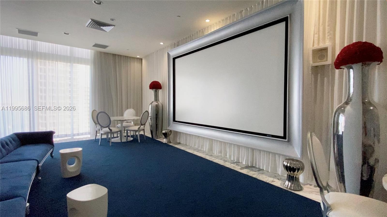 ICON BRICKELL NO TWO - Residential