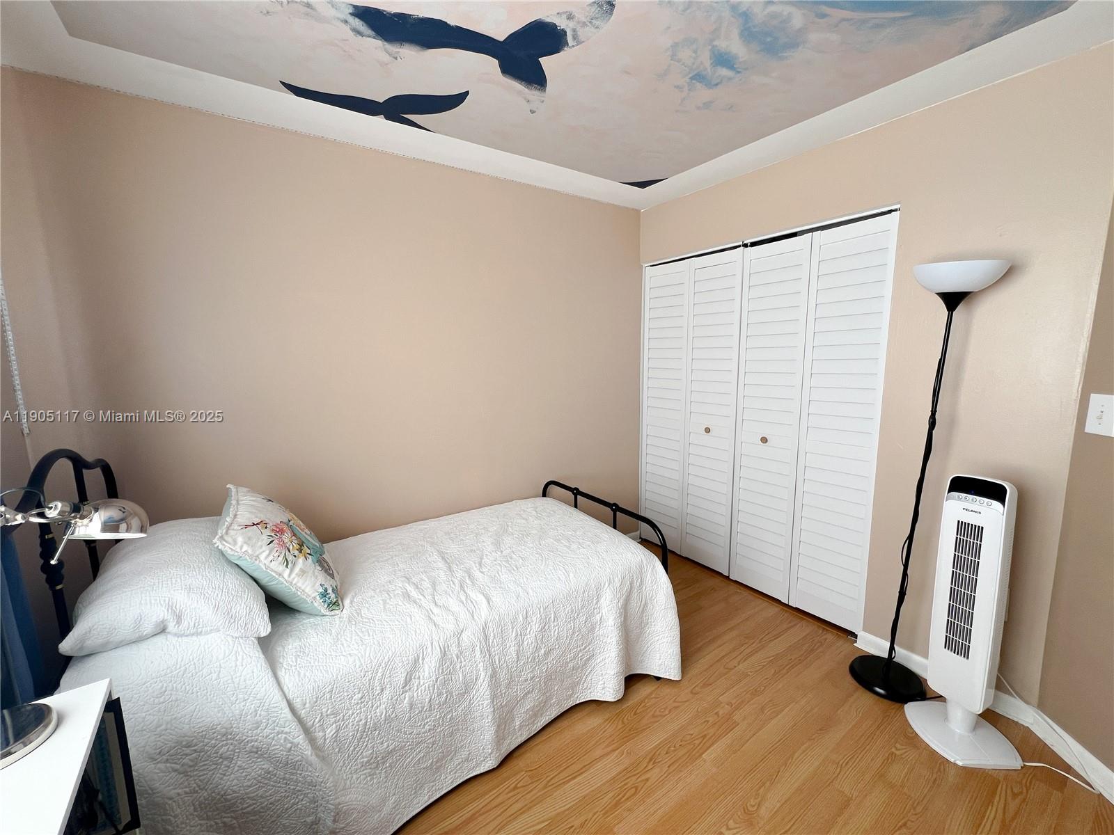 GABLES POINT II CONDO - Land