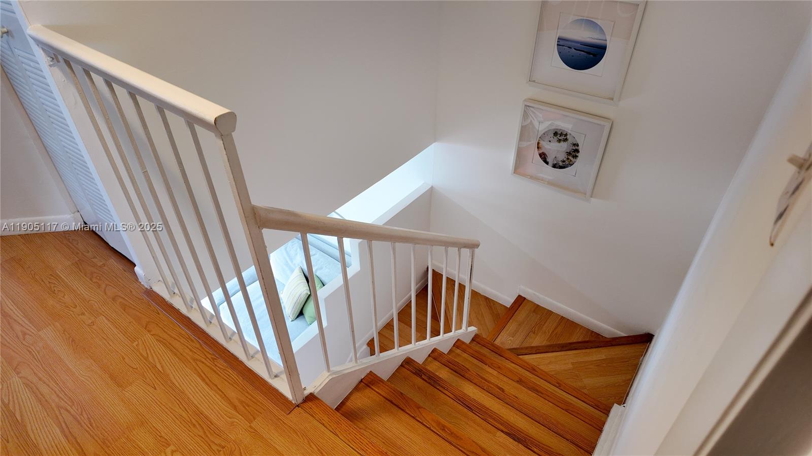 GABLES POINT II CONDO - Land