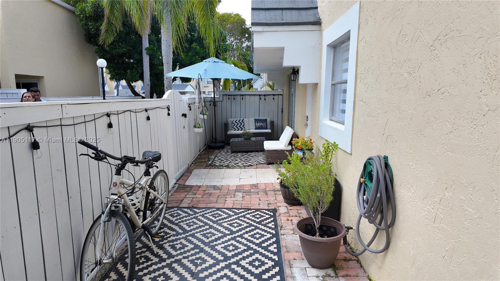 GABLES POINT II CONDO - Land